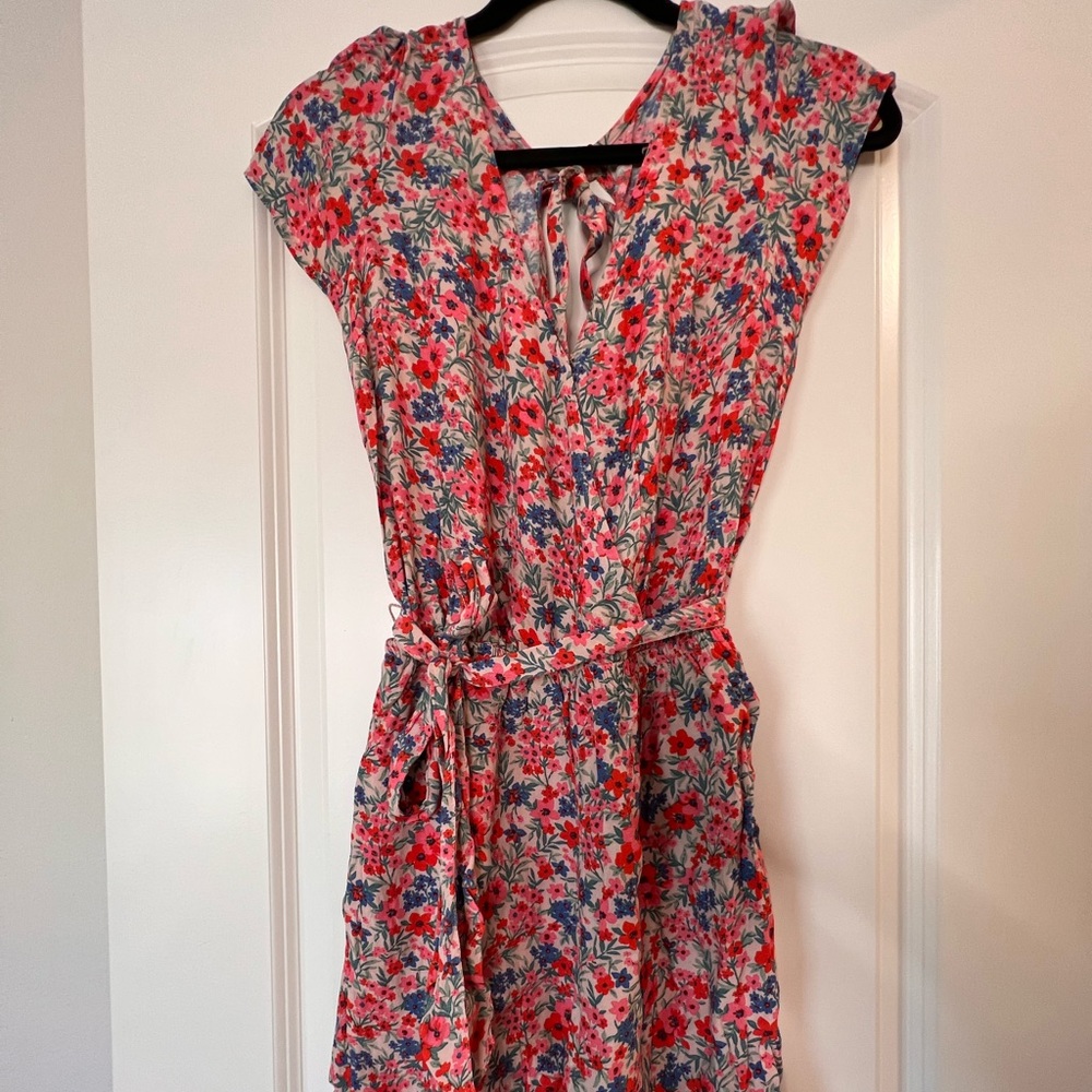American Eagle pink multicolor romper size xs